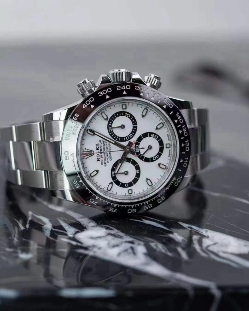 Rolex Daytona Replica 4130 vs. 7750 Movements