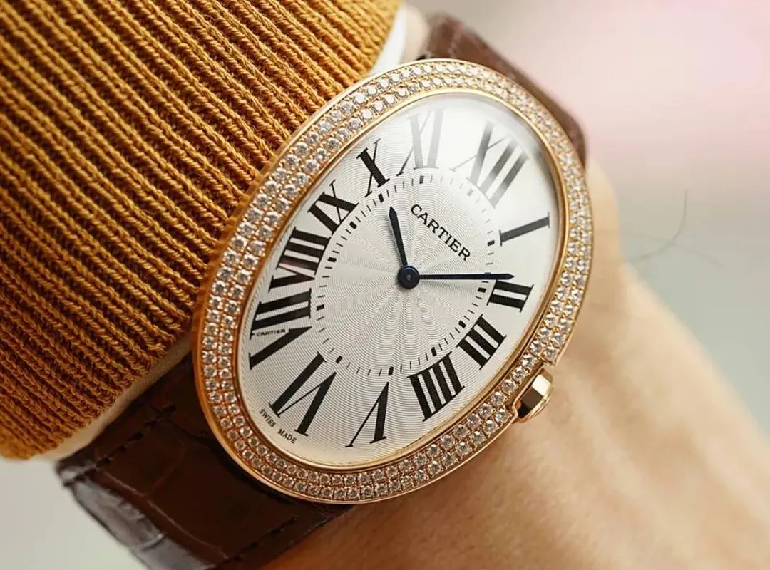 Cartier baignoire replica watch